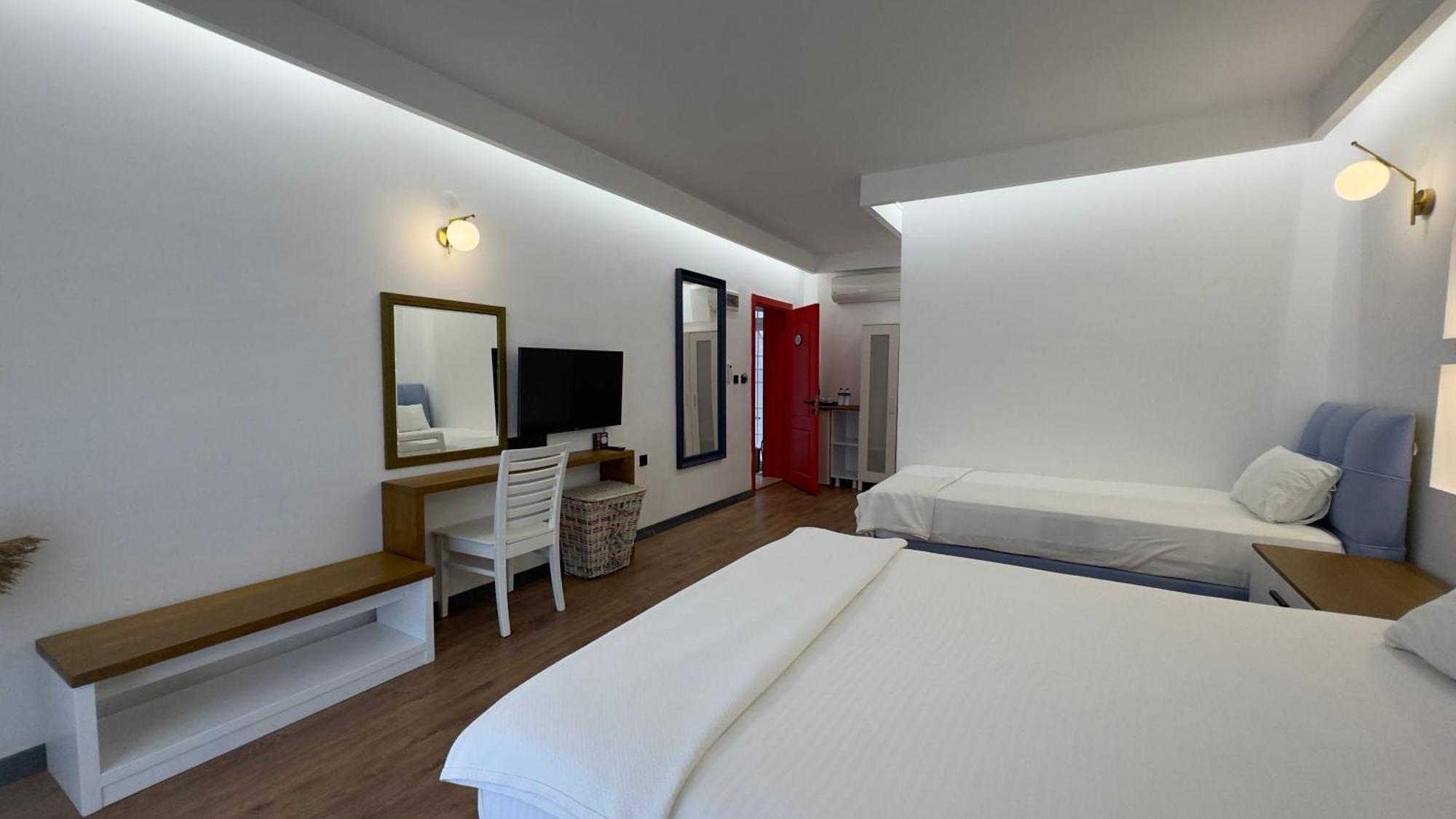 Alis Boutique Hotel Kaleköy Quarto foto